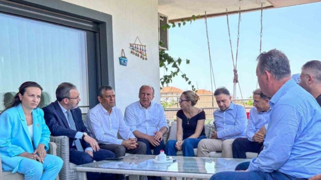 Bakan Kasapoğlu’ndan merhum Başkan Zeyrek’in ailesine taziye ziyareti