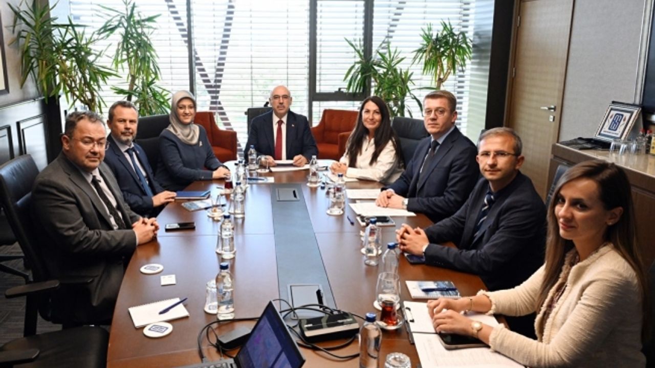 YÖK ve TOBB’un iş birliğinde Manisa CBÜ öğrencilerine fırsat