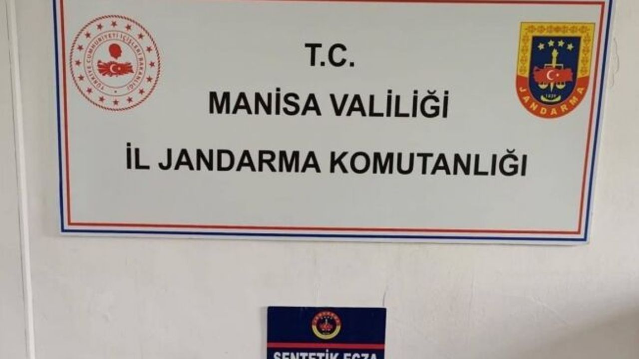 Manisa’da uyuşturucu operasyonu: 30 bin hapla yakalanan tacirler tutuklandı