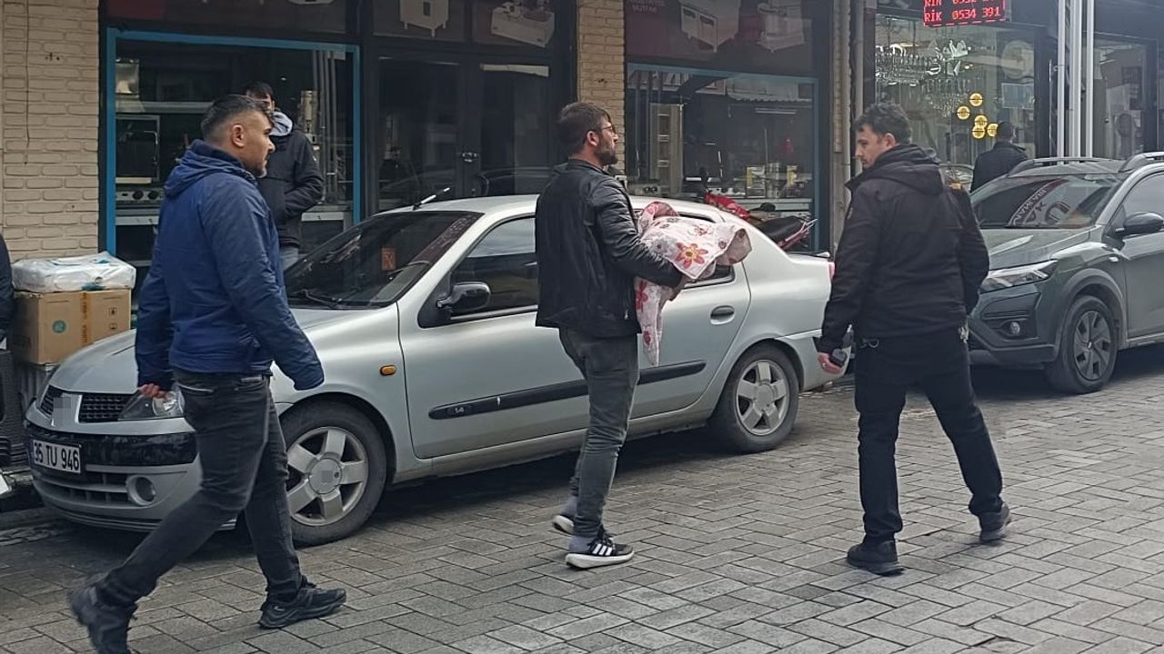Turgutlu'da 3 aylık bebek yatağında ölü bulundu
