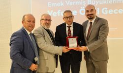 Yunusemre Belediyesi'nden sporda vefa gecesi