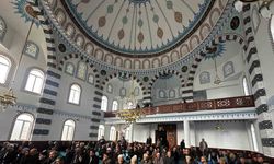 Hayber Camii ibadete açıldı