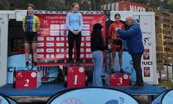 Akhisarlı bisikletçilerden Alanya'da çifte başarı
