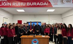 Gençlere 'Bilişim suçları' uyarısı