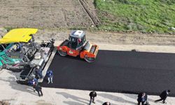 Yeni tesisin ilk asfaltı Hacıbektaşlı'nın yollarıyla buluştu