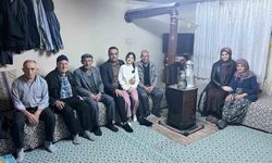 Sarıgöl'ün ilk şehidinin ailesine anlamlı ziyaret