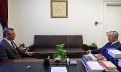 CHP Lideri Özgür Özel, TBMM 22.Dönem Başkanı Arınç’ı ziyaret etti