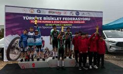 Akhisarlı bisikletçiler Türkiye Kupası'nda zirvede