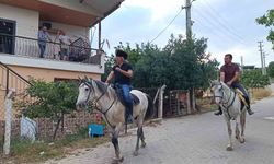 'Az daha çoktur' ile 10 yıllık birikimini sayfalara taşıdı