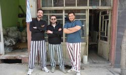 Pijamaları giyip geçmişe yolculuk yaptılar