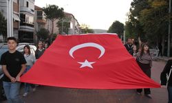 Kula'da 19 Mayıs coşkusu fener alayıyla taçlandı