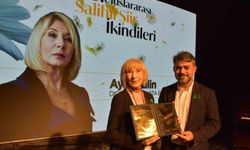 Şiirin kalbi Manisa'da attı