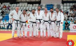 Yunusemre Belediyespor Türkiye ikincisi oldu