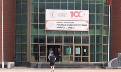 Kapılar kapanmadan sınava yetiştiler