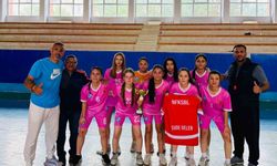 Salihli Sosyal Bilimler Lisesi'nden çifte şampiyonluk
