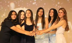 Liseli öğrencilerin kısa film Gala Gecesi