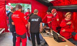 AKUT, Spil Dağı Milli Parkı’nda Tatbikat yaptı