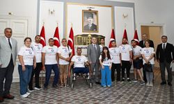 Manisalı engelli yüzücülerden büyük başarı