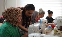 Yunusemre'de kadınlar dikiş kurslarıyla üretime katılıyor