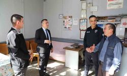 Demirci Kaymakamı Bayram'dan esnafa cuma ziyareti