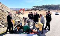Kula'da otomobil ile motosiklet çarpıştı: 1 ağır yaralı