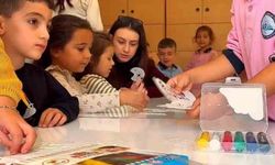 Manisa'da üniversiteli gençler minik kalplere dokundu