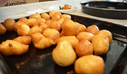 Hayatlarında ilk kez lokma yiyebildiler