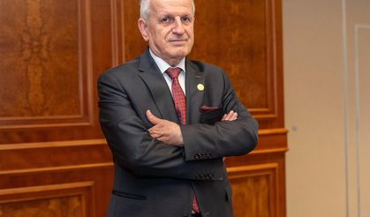 Bülent Ünal Manisa’yı gururlandırdı