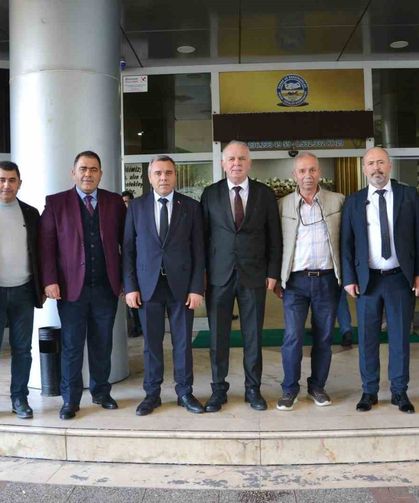 Manisa'da 155 No'lu Halk Otobüsleri Kooperatifi'nde Fevzi Açıkel güven tazeledi