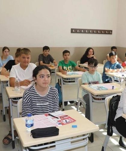 Şehzadeler Belediyesi Bahar Dönemi Dil Kursları başlıyor