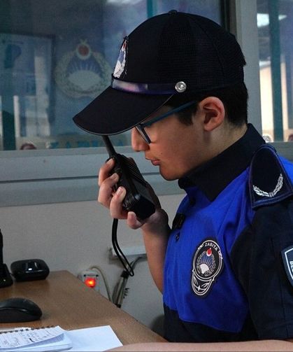 Turgutlu'da denetim minik zabıtalara emanet