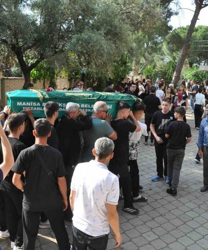 Manisa, 15 yaşındaki Erdem Demir'e ağladı