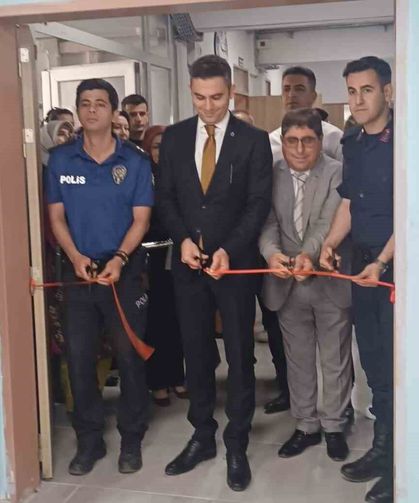 Selendi Halk Eğitim Merkezinin sergisi göz doldurdu