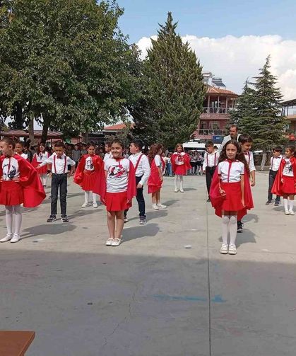 Sarıgöl'de İlköğretim Haftası etkinlikleri