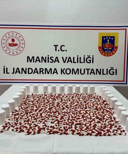 Manisa'da jandarmadan uyuşturucu operasyonu: 2 gözaltı