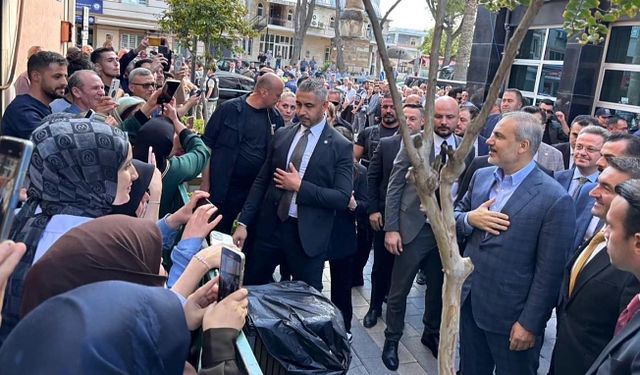 Dışişleri Bakanı Hakan Fidan Manisa’da büyük ilgi gördü