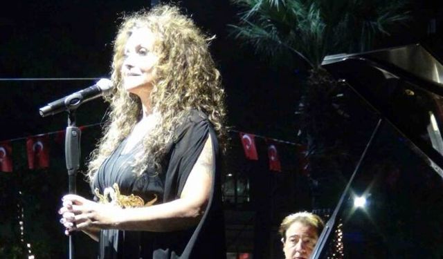 Fazıl Say ve Serenad Bağcan’dan muhteşem konser