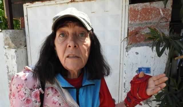 Kardeşi evsiz bıraktı, bütün mahalle sahip çıktı