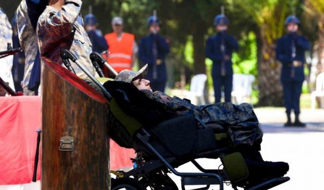 Ailelerine gururu yaşattılar