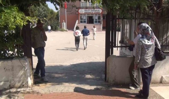 Nüfus cüzdanını unutan adaya saniyelerle yetişen umut