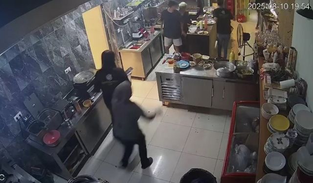 Deprem anı Manisa’da kameralara yansıdı