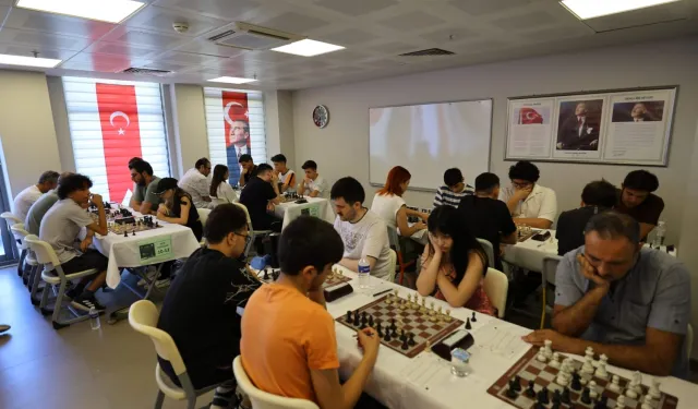 EFEST'te satranç heyecanı