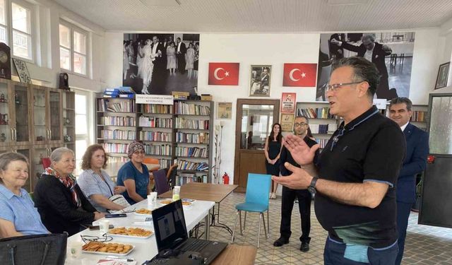 Alaşehir’de yaşlı ve emeklilere uygulamalı mobil bankacılık kursu