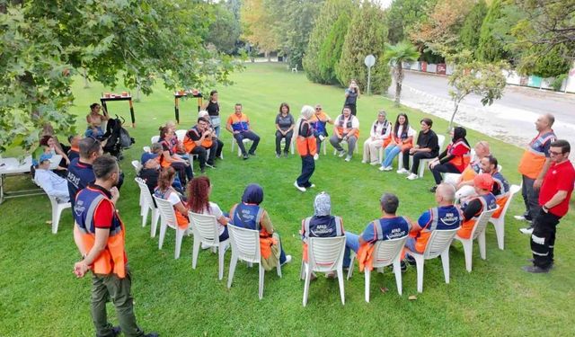 Manisa’da 20 binden fazla AFAD gönüllüsü afetlere karşı hazır