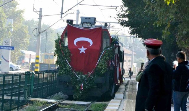 Atatürk’ün Manisa’ya gelişinin 100. yıl dönümü coşkuyla kutlandı