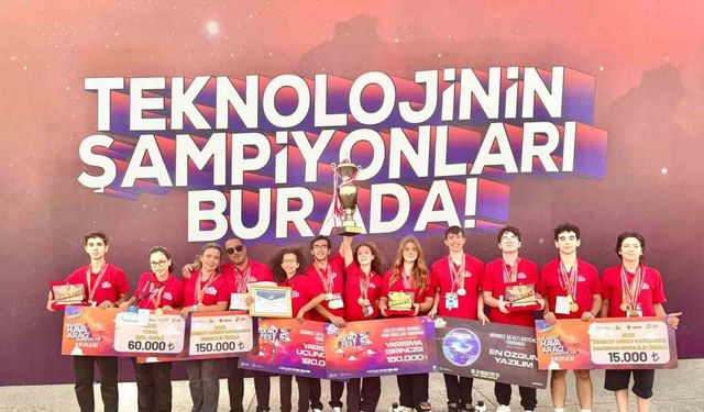 Yılın öğretmeni ve ekibi 2025 TEKNOFEST’in gözdesi oldu