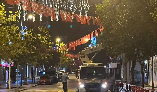 Büyükşehir, Manisa’yı Türk bayraklarıyla donattı