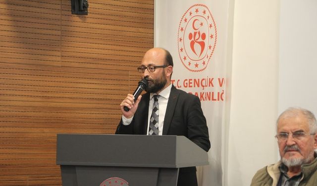 Kula’da ’Helal kazanç ve dürüst kazanç söyleşisi’ Kula’da gerçekleştirildi