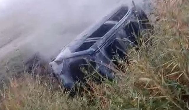 Manisa’da takla atan otomobil alev aldı: Sürücü yara almadan kurtuldu