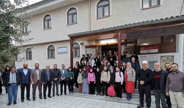 Salihli’de "Vakti Kuşanmak" programı gerçekleştirildi